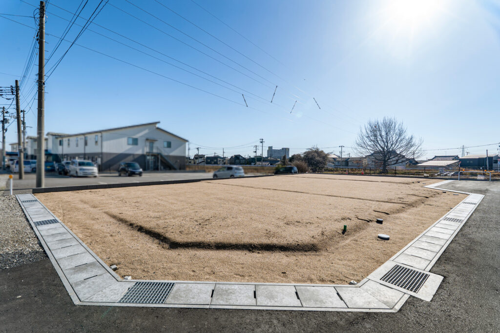 サングリード小針1