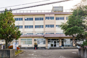 大江山中学校（徒歩約4〜5分）