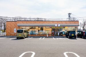 セブンイレブン 新発田カルチャーセンター前店（徒歩約4分）
